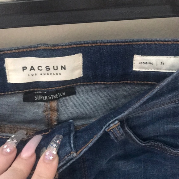 🐳PACSUN RIPPED JEANS🐳 - Picture 3 of 3